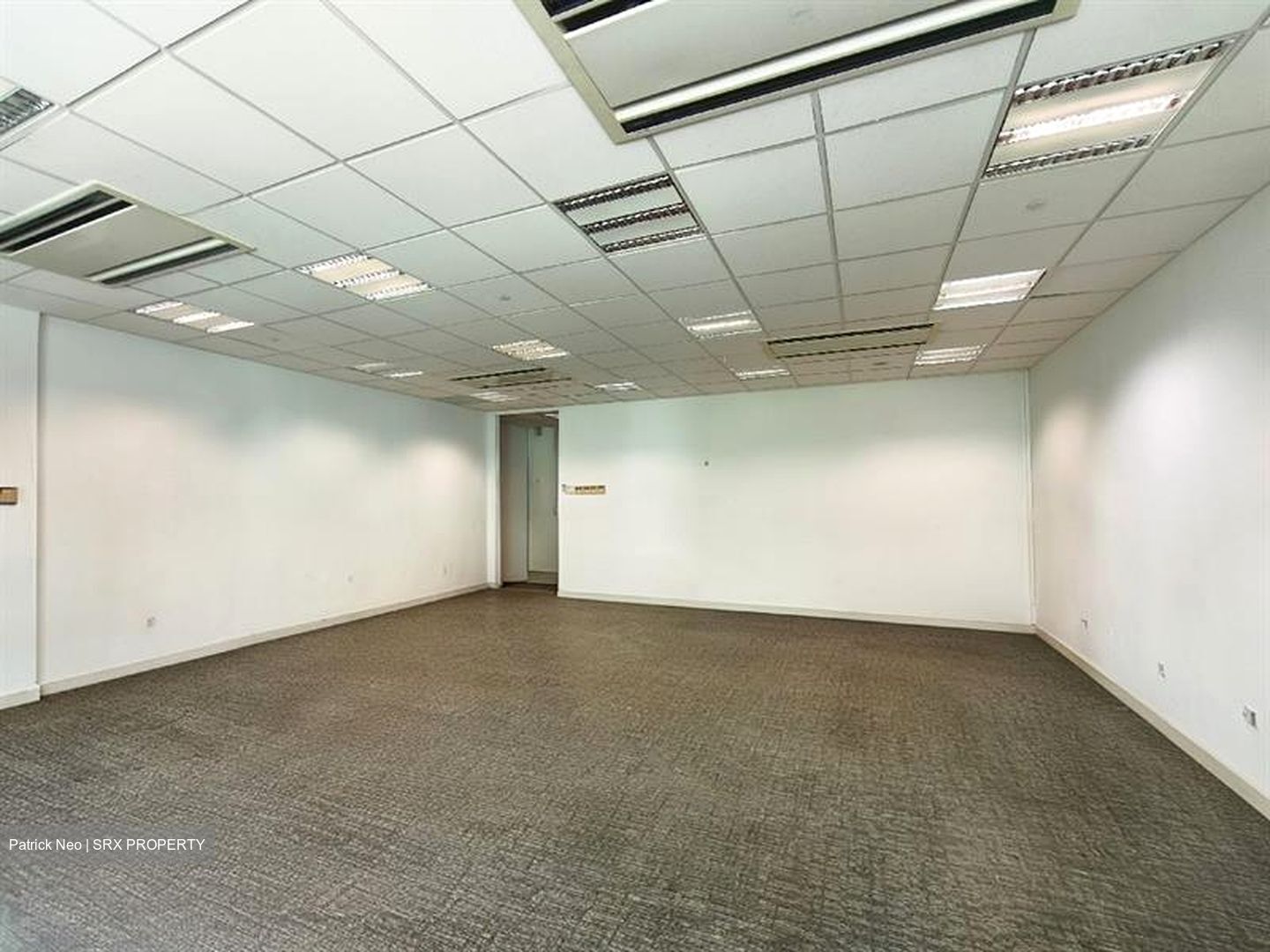 Tan Chong Tower (D7), Office #586701821